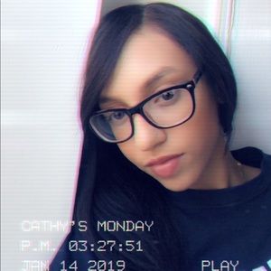 Meet your Posher, Catherine